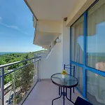 Elena And Wellness 4* Golden Sands