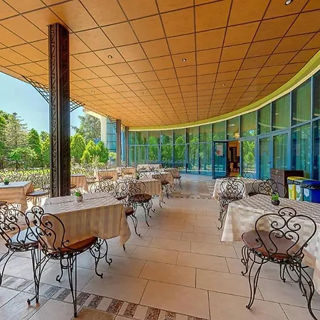 Szálloda Elena And Wellness 4*