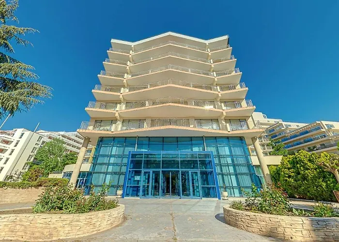 Elena And Wellness Otel