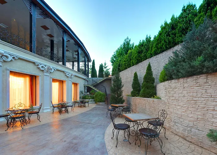 Otel Elena And Wellness 4*