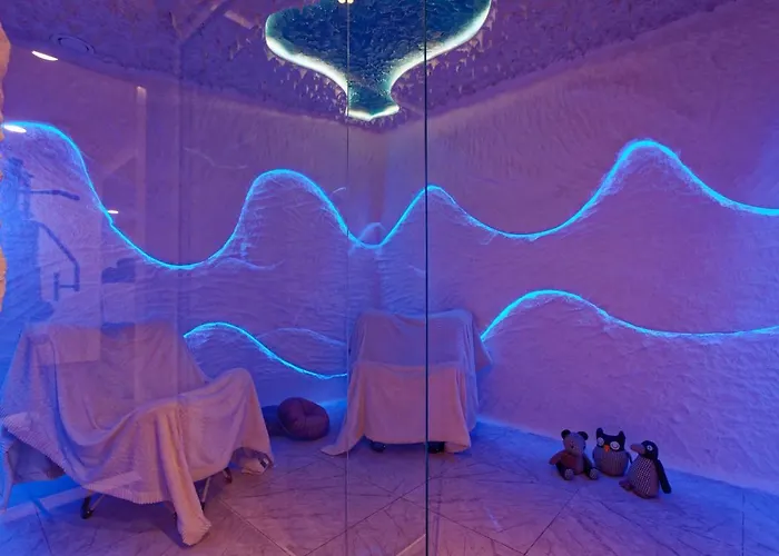 Elena And Wellness Altın Kumlar