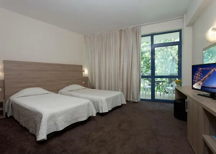 Elena And Wellness Altın Kumlar