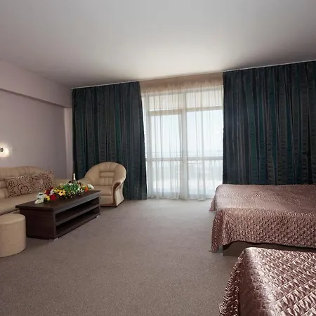 فندق Elena And Wellness غولدن ساندز