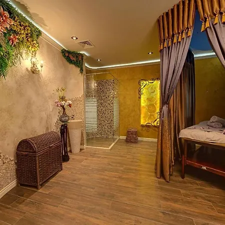 Elena And Wellness Golden Sands