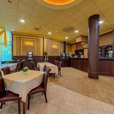 Hotell Elena And Wellness